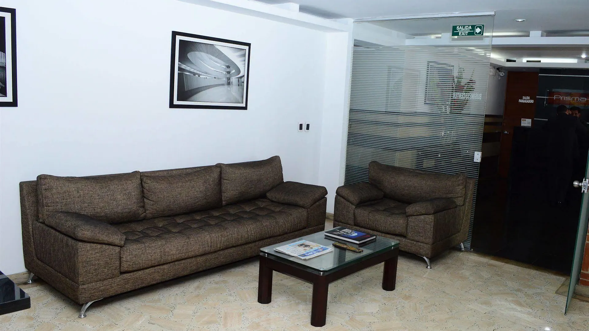 Prisma Suites Chico 94 Bogotá 3*,