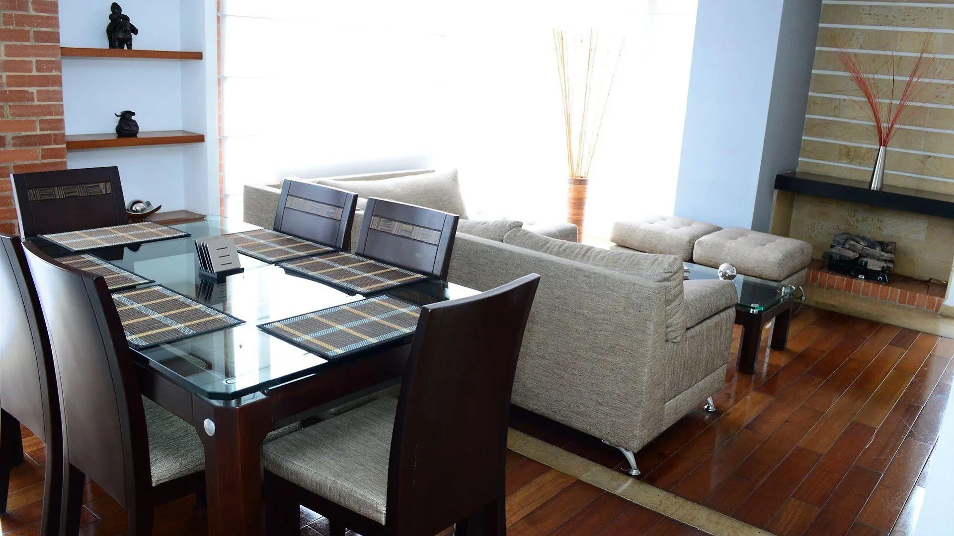 Aparthotel Prisma Suites Chico 94 Bogotá
