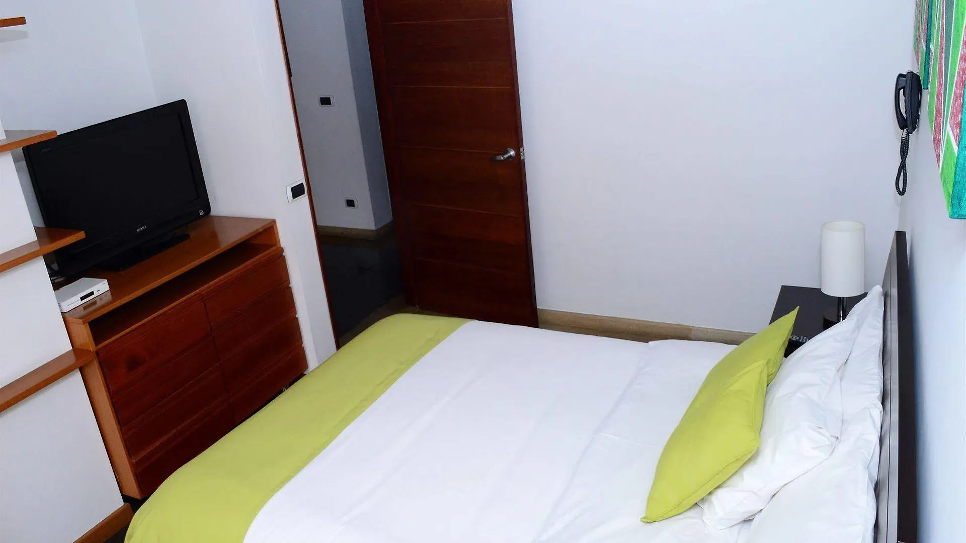 Prisma Suites Chico 94 Bogotá 3*,